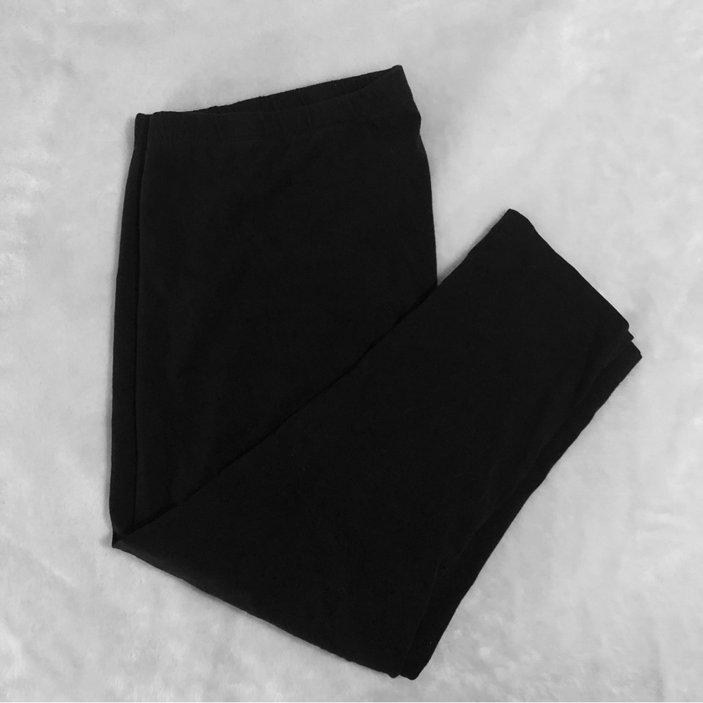 OLD NAVY • XL solid black cropped leggings